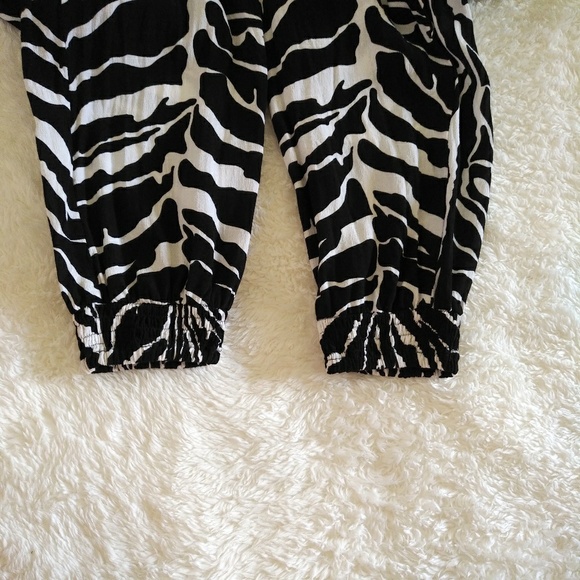 Ava Sky🌌 Pant Paka in Zebra🦓 Print Sz XS - Used - Picture 3 of 6